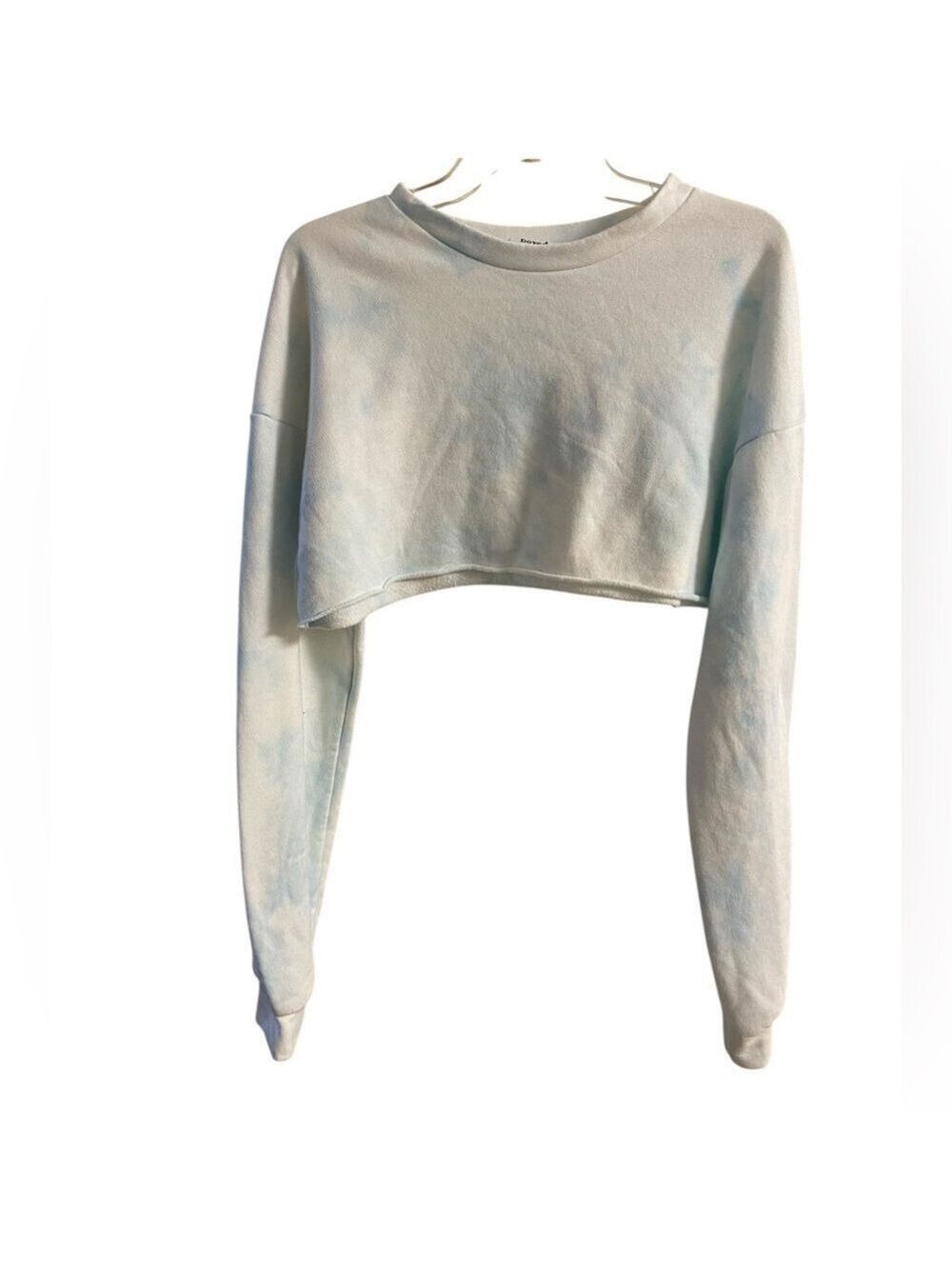 Boyed by Delaney Child crewneck cropped sweatshirt baby blue white Medium NWT - Picture 2 of 6